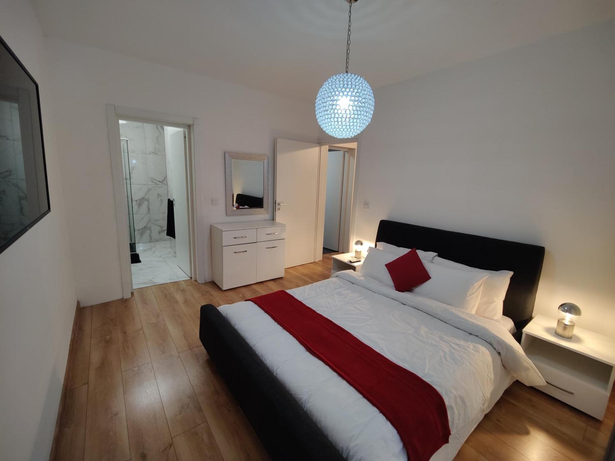 Central Modern Sliema 2 Bedroom Apartment Экстерьер фото