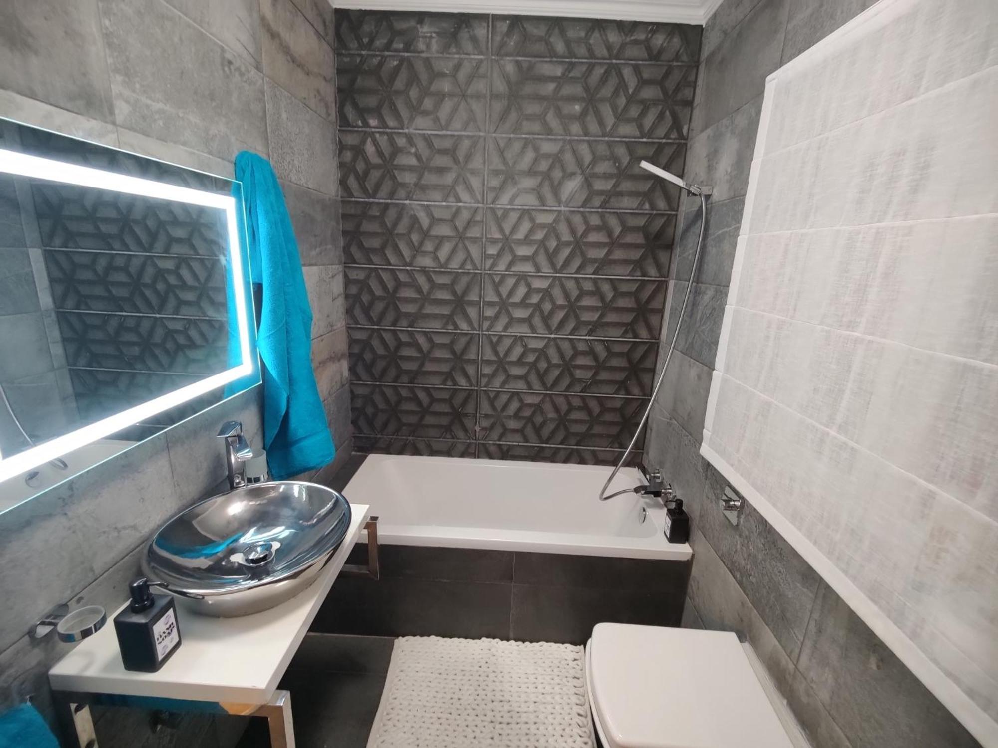 Central Modern Sliema 2 Bedroom Apartment Экстерьер фото